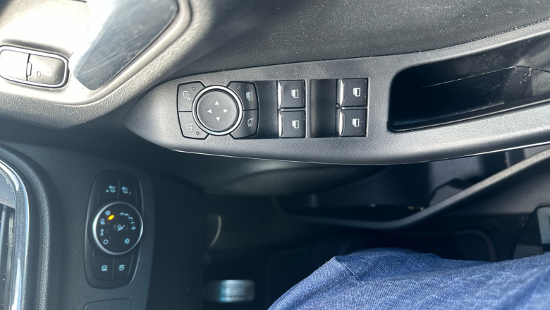 Ford Puma 1.0 EcoBoost Hybrid mHEV ST-Line 5dr Petrol Hatchback